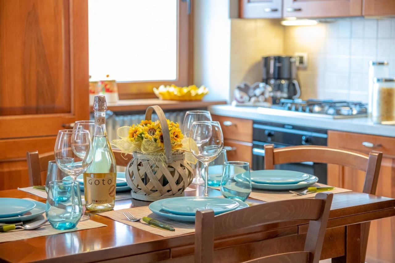 Apartament Casa Bellavista Wi-Fi Parking Free San Siro  Zewnętrze zdjęcie