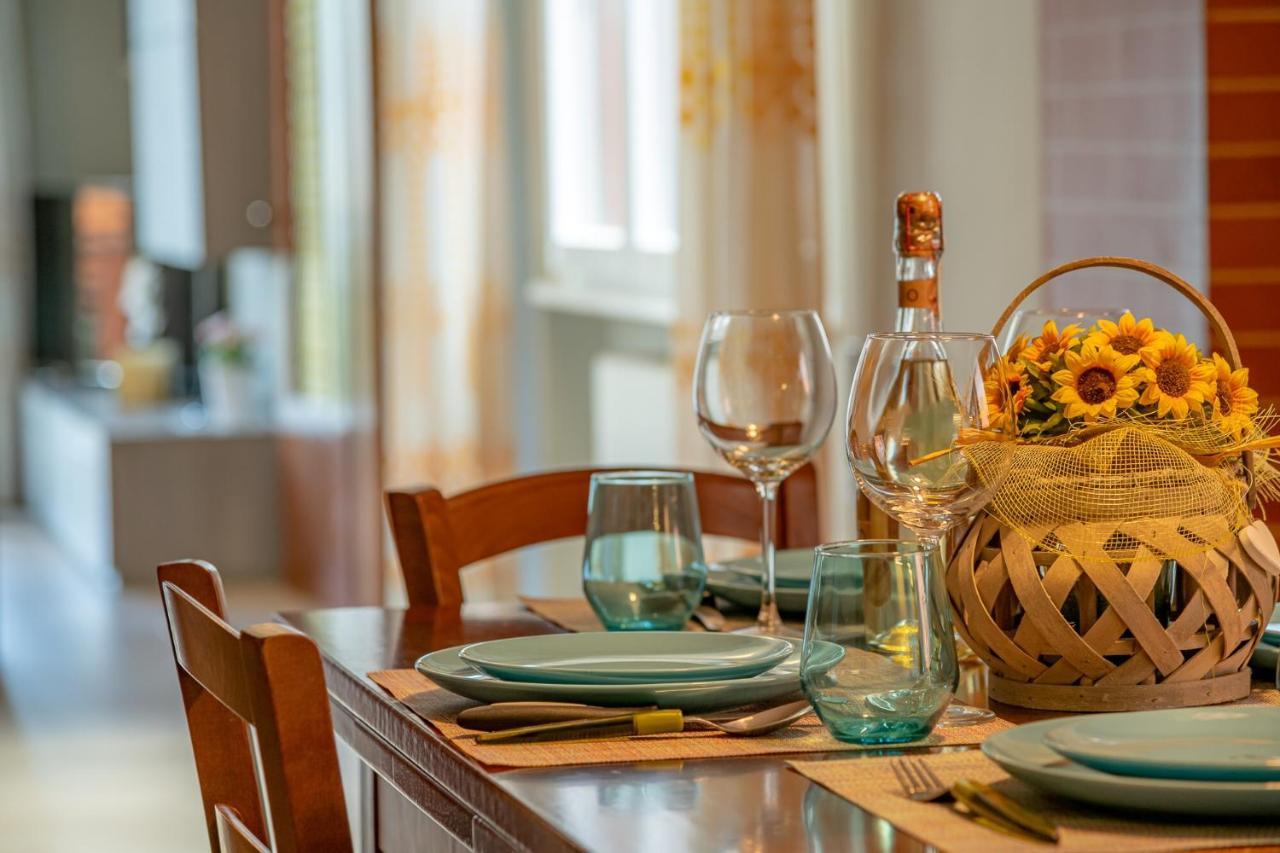 Apartament Casa Bellavista Wi-Fi Parking Free San Siro  Zewnętrze zdjęcie